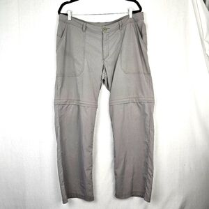 Patagonia‎ Lightweight Convertible Pants Women's Size 14 Pants Shorts